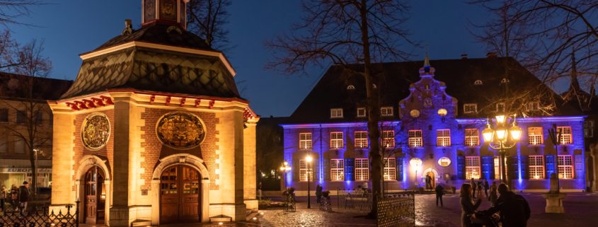 Kapellenplatz im Dunkeln