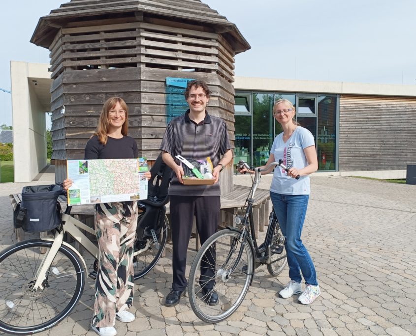 Das Team der Tourist Information vom Kevelaer Marketing hat für Radfahrbegeisterte zahlreiche Highlights im Gepäck.